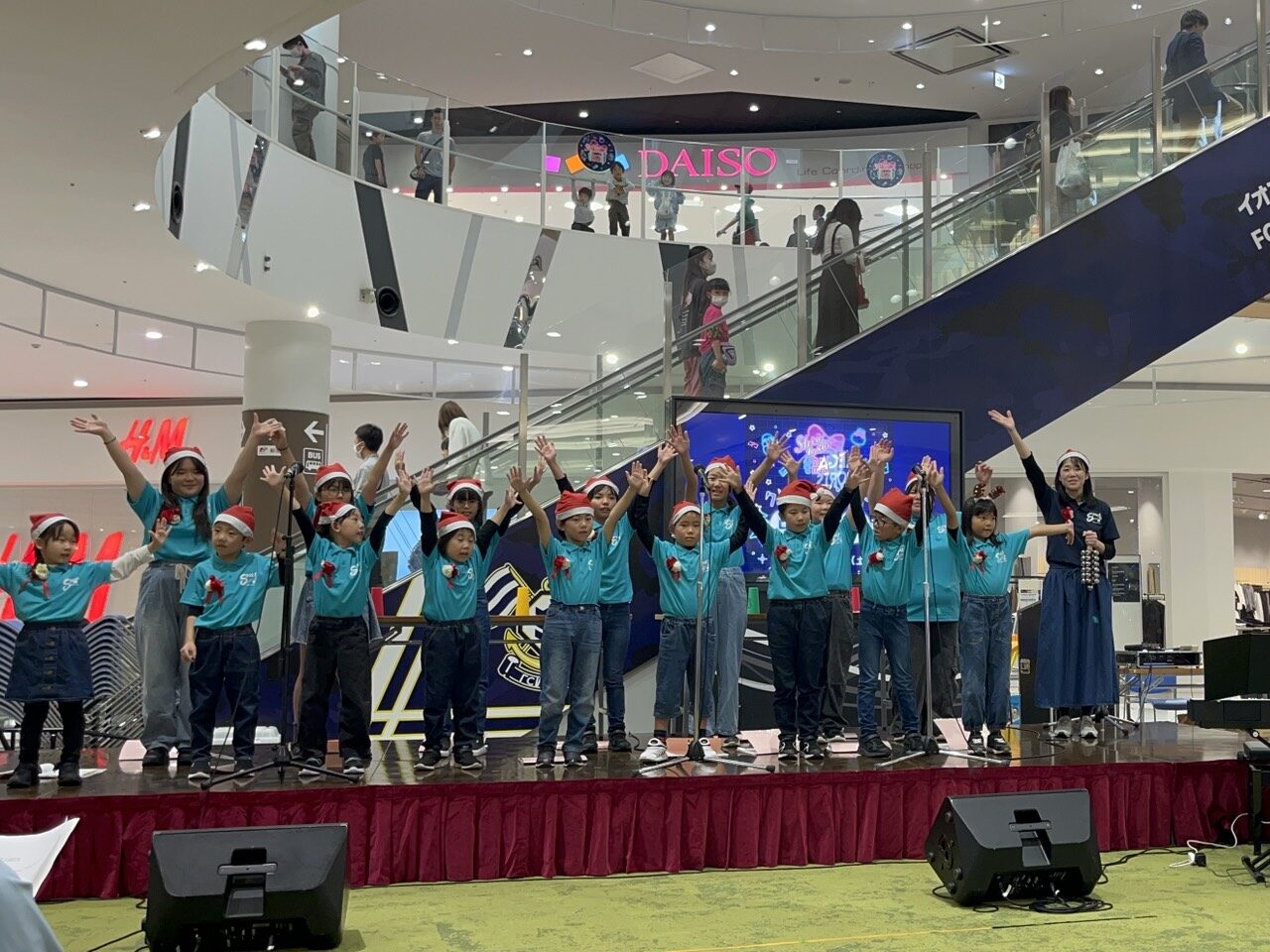 🎄✨イオンモール今治新都市　クリスマス点灯式🎅