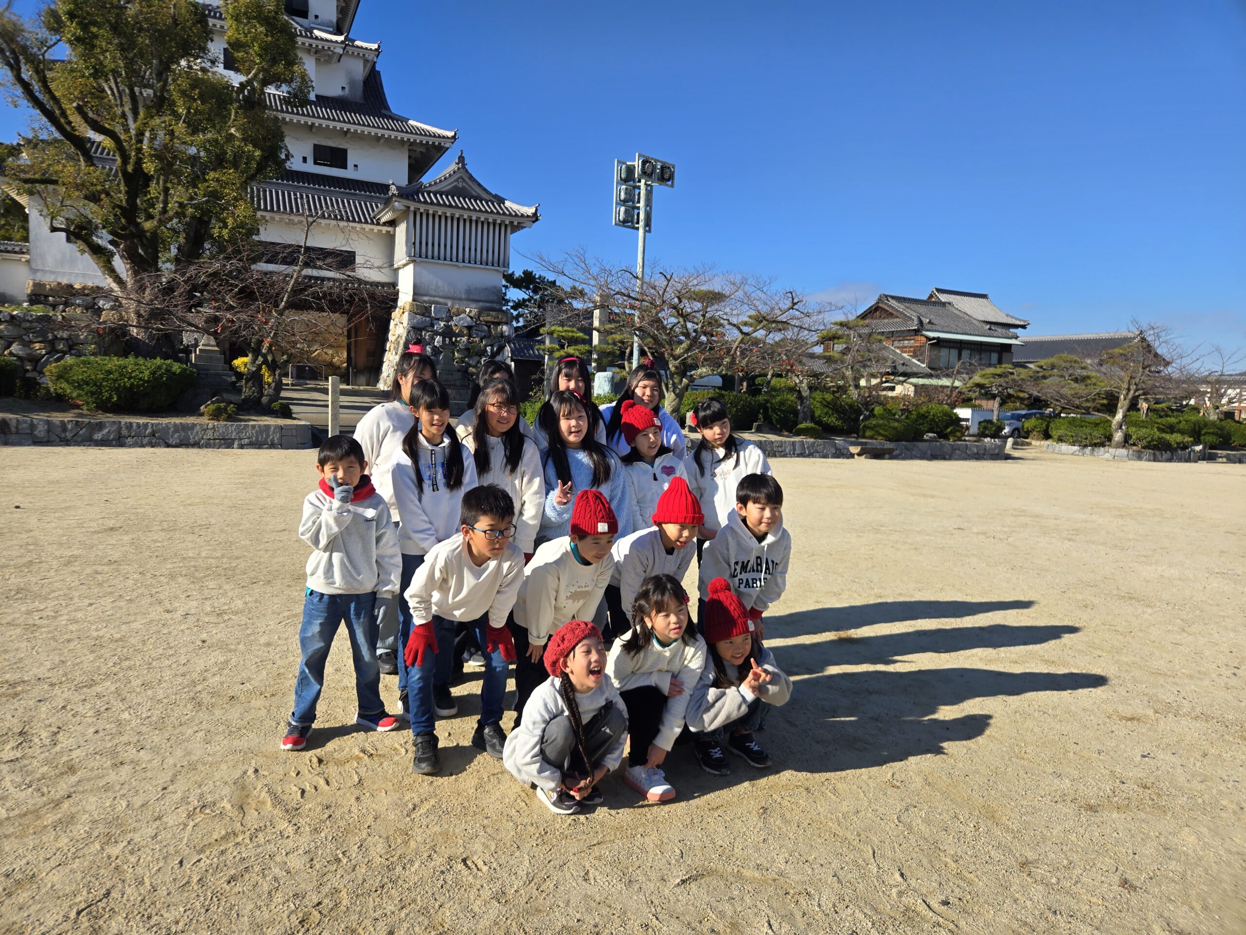 🎶「広報いまばり」1月号の表紙にSMILEが登場します✨